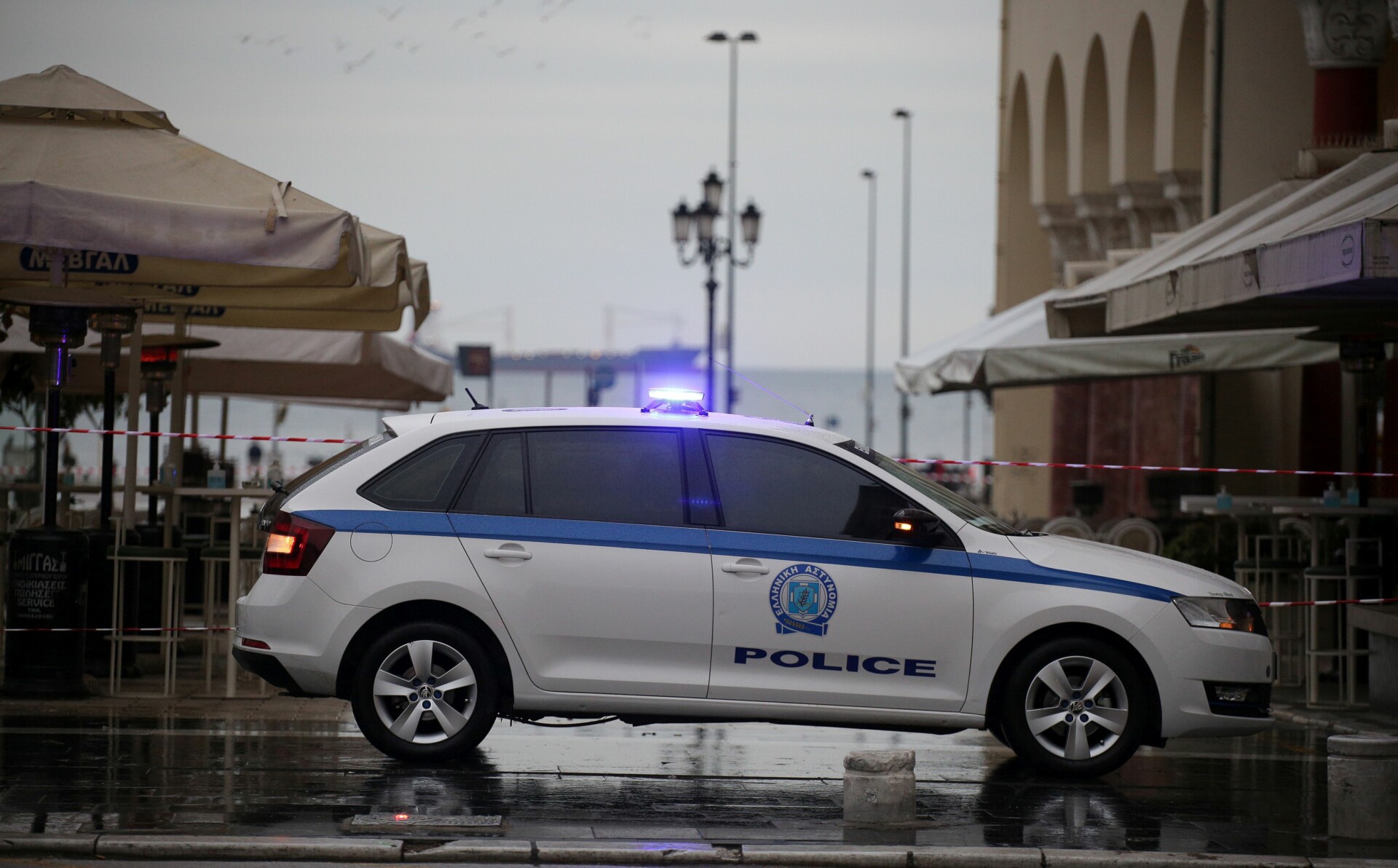 ΘΕΣΣΑΛΟΝΙΚΗ: ΑΠΑΓΟΡΕΥΟΝΤΑΙ ΟΙ ΣΥΝΑΘΡΟΙΣΕΙΣ ΛΟΓΩ ΤΣΙΠΡΑ