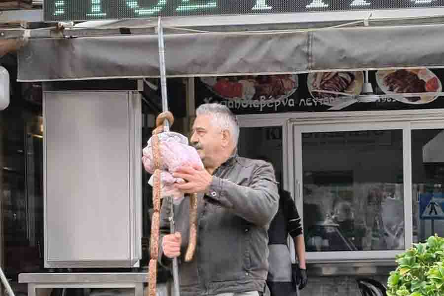 Έθιμο σούβλας στην Κερασιά