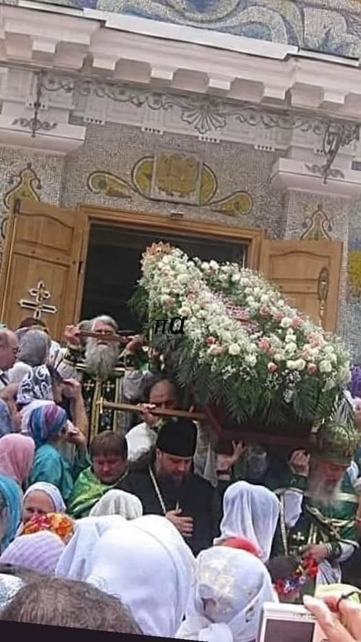 Σήμερα γιορτάζει ο Άγιος Λουκάς ο Ιατρός: Ο επιστήμονας που έγινε Άγιος της αγάπης και της προσφοράς