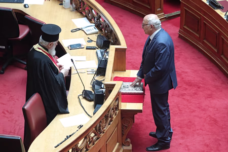 Επέστρεψε στη Βουλή ο Γιάννης Αμανατίδης στη θέση της Νοτοπούλου
