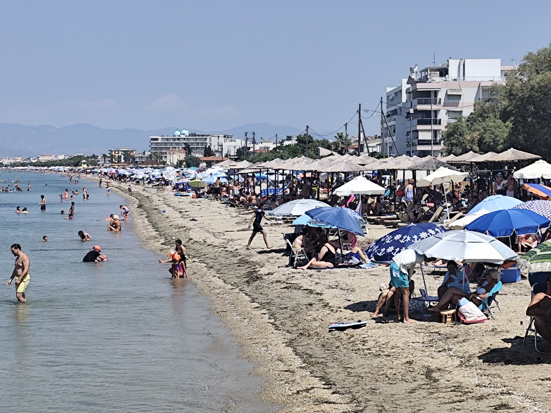 Αδιαχώρητο στις παραλίες του Δήμου Θερμαϊκού