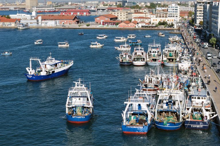 Αλιείς Μηχανιώνας: Δεν ζητούν χάρη, ζητούν να επιβιώσουν