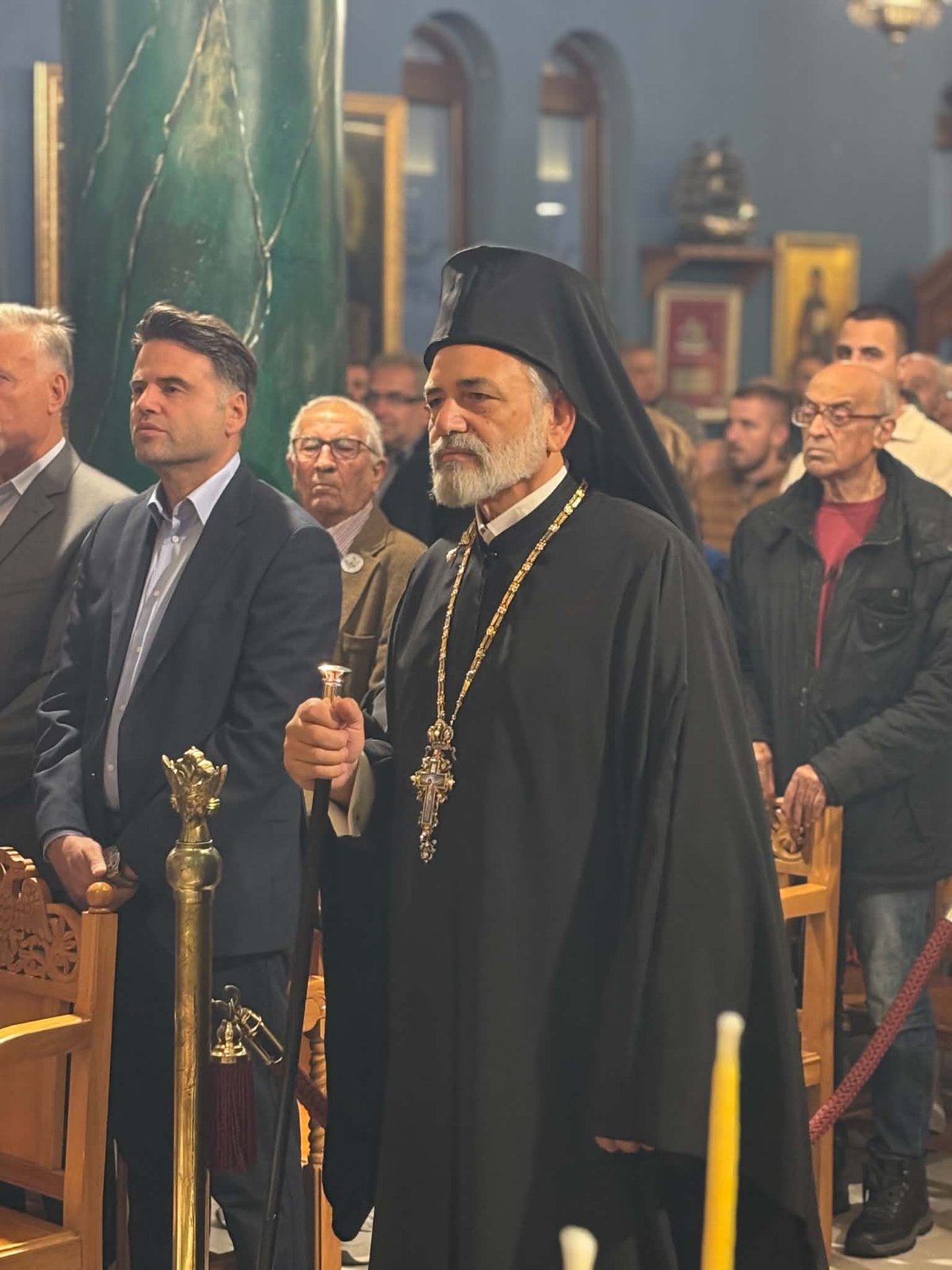 Πίστη, ανθρώπινες σχέσεις και θερμές χειραψίες στους Νέους Επιβάτες